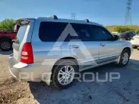 2004 Subaru Forester photo
