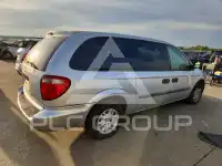 2005 Dodge CARAVAN photo