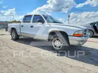 2004 Dodge DAKOTA photo