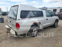 2004 Dodge DAKOTA photo
