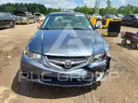 2004 Acura TSX photo