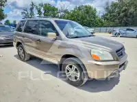 2004 Honda PILOT photo