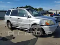 2004 Honda PILOT photo