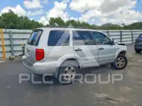 2004 Honda PILOT photo