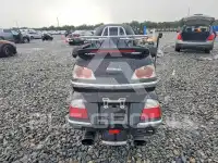 2004 Honda GL photo