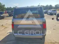 2004 Honda ELEMENT photo