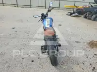 2004 Honda CB photo