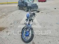 2004 Honda CB photo