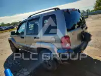 2004 Jeep LIBERTY фото