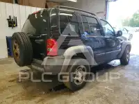 2004 Jeep LIBERTY photo