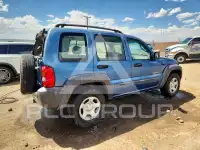 2004 Jeep LIBERTY фото