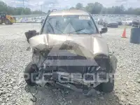 2004 Jeep LIBERTY photo