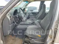 2004 Jeep LIBERTY фото