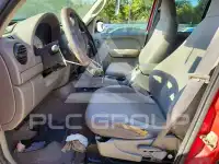 2004 Jeep LIBERTY фото