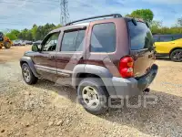 2004 Jeep LIBERTY photo