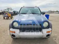 2004 Jeep LIBERTY photo