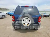 2004 Jeep LIBERTY photo