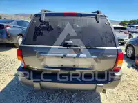 2004 Jeep CHEROKEE фото