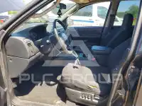 2004 Jeep CHEROKEE фото