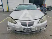 2004 Pontiac GRAND PRIX фото
