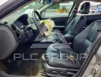 2004 Pontiac GRAND PRIX фото