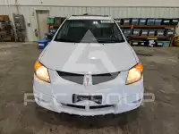 2004 Pontiac VIBE photo