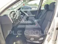 2004 Pontiac VIBE photo