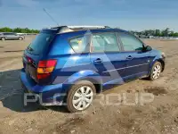 2004 Pontiac VIBE photo