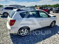 2004 Pontiac VIBE photo