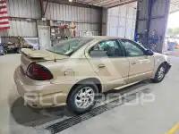2004 Pontiac GRAND PRIX photo