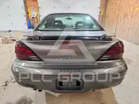 2004 Pontiac GRAND PRIX фото