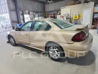 2004 Pontiac GRAND PRIX photo