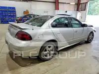2004 Pontiac GRAND PRIX фото