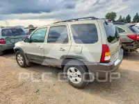 2004 Mazda Tribute photo
