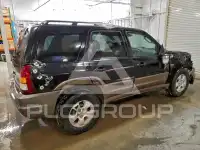 2004 Mazda Tribute photo