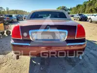 2004 Lincoln Town фото