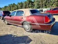 2004 Lincoln Town фото