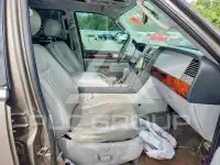 2004 Lincoln NAVIGATOR фото