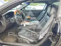 2004 Cadillac XLR photo