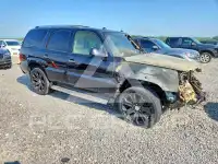 2004 Cadillac ESCALADE photo