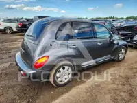 2004 Chrysler PT Cruiser photo
