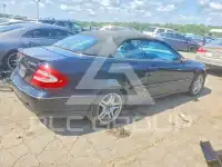 2004 Mercedes Benz CLK фото