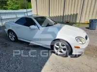 2004 Mercedes Benz SLK-Class photo