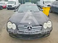 2004 Mercedes Benz SL-Class photo