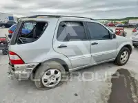 2004 Mercedes Benz ML-Class photo