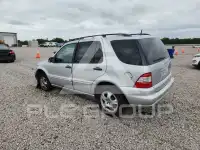 2004 Mercedes Benz ML-Class photo