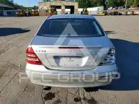 2004 Mercedes Benz C-Class фото