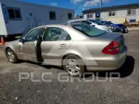 2004 Mercedes Benz E-Class photo