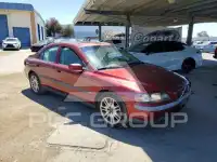 2004 Volvo S60 photo