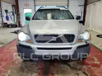 2004 Volvo XC90 photo